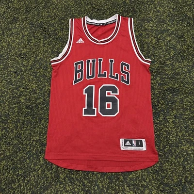 Camiseta de basquete masculina Y2K NBA Chicago Bulls Pau Gasol Swingman Adidas tamanho pequeno - Imagem 1 de 4