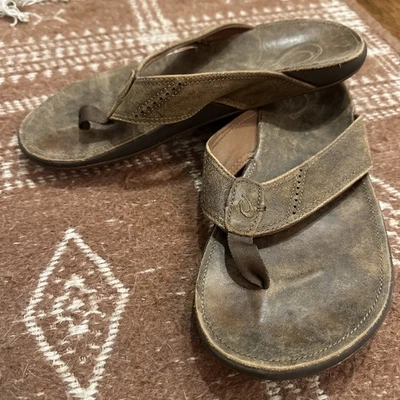 Sandalias de playa OluKai Nui para hombre tabaco EE. UU. 9 UE 42 chanclas de cuero marrón usadas en excelente estado Foto 1 de 4