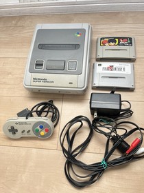 nintendo famicom console ☆ With 2 softwares☆