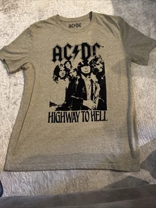 AC/DC T-shirt Men’s M Highway to Hell Felt Print Lucky Brand Olive Black G26b - Picture 1 of 4