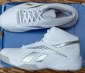 REEBOK "WEAVE" MENS WHITE LEATHER BASKETBALL SHOES SZ 8 LIST $55 - Picture 1 of 4