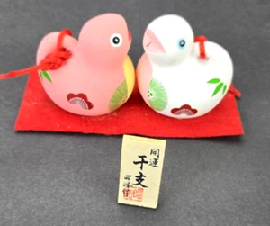 Red And White Year Of The Snake Pottery Decoration w Wooden Sign Japan - Picture 1 of 6