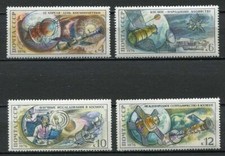 30123) RUSSIA 1976 MNH** Kosmonautic day 4v