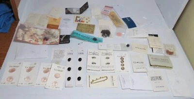 HUGE LOT 200 + MIXED Replacement Button Buttons Many Multi Types Sizes Brands - Image 1 of 4