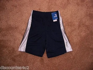 Neu mit Etikett Jungen Größe 6 Reebok Athletic Game For Anything Poly Shorts dunkelmarine/grau/weiß - Bild 1 von 2