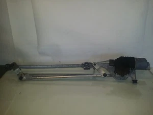 Ford Focus 1.6 Benzin 2010 MK3 Scheibenwischermechanismus und Motor - Bild 1 von 1