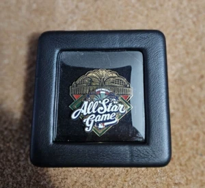 Limited edition MLB ALL STAR game Pin Milwaukee Brewers  Peter David Rare 2002 - Picture 1 of 2
