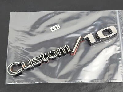 Chevrolet Truck Suburban 1969-1972 personalizado/10 emblema parte # 3944760 0582 A4 Foto 1 de 4