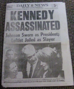 DE COLECCIÓN-PERIÓDICO-COPIA #2-KENNEDY ASESINADO-JFK-PRESIDENTE KENNEDY+JACKIE+LBJ - Imagen 1 de 2
