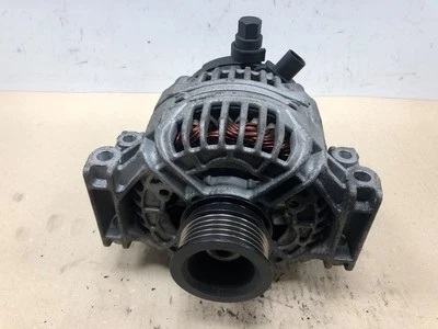 ALTERNATORE V-SNAAR Opel Vectra C GTS 2005 13129850 / 9199575 / 93190828 - Immagine 1 di 4