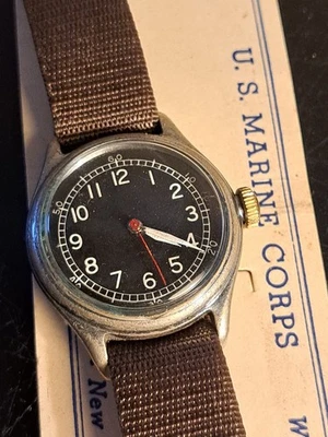 Vintage Bulova WW2 A-11 wristwatch canvas 10AK gilt black 15 Jewels hacking Serv - Image 1 of 4
