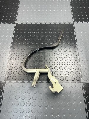 KIA CADENZA 2014-2016 BISAGRA TAPA MALETERO TRASERO DERECHO Foto 1 de 4