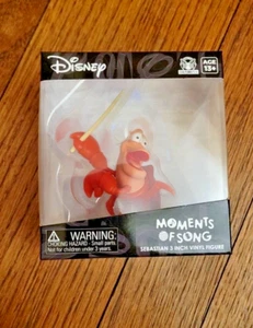 Figura Vinilo Disney Moments of Song La Sirenita Sebastián 3" - Imagen 1 de 2
