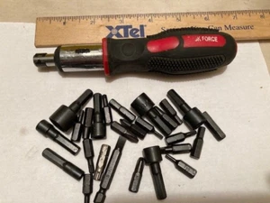 TASK FORCE RATCHETING HANDLE + 26 TORX / NUT DRIVER / SCREWSDRIVER / ALLEN BITS - Picture 1 of 9