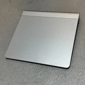 Great Condition Apple Magic Trackpad Silver - Photo 1/6