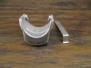 Bissell 1650 Pet Hair Eraser Wand Release Mechanism - Picture 1 of 6