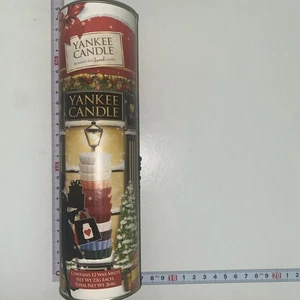 Yankee Candle Tube Very Rare Containing 12 Wax Melts 264 G Christmas🎄 free post - Picture 1 of 4