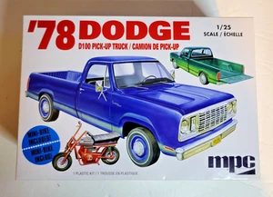 MPC '78 DODGE D100 PICK-UP TRUCK KIT Modelo Nueva Caja Abierta - Imagen 1 de 4