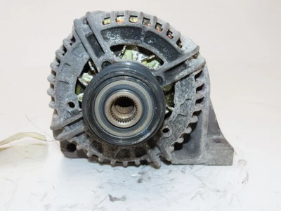 alternateur volvo S60 I (384) 30658085 208359 - Photo 1/4