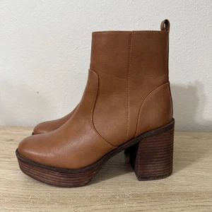 House Of Harlow 1960 Cognac Platform Chunky Block Heel Ankle Boots Womens Size 9 - Picture 1 of 13