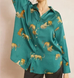 Entro Boutique Top Leopard Hunter Green Silky Feel Poly M oversized 44x29 - Picture 1 of 6