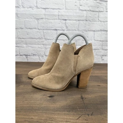 Botas de tornozelo Vince Camuto Famhida cáqui camurça marrom feminina salto bloco camurça tamanho 8 - Imagem 1 de 4