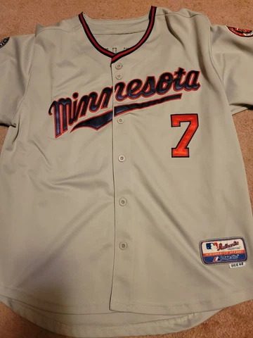 MLB Majestic Minnesota Twins Joe Mauer Baseball Jersey, Size 48 Cover