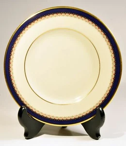 Plato de ensalada dorado y rojo de la colección presidencial Lenox Jefferson 8 3/8" En excelente estado - Imagen 1 de 4