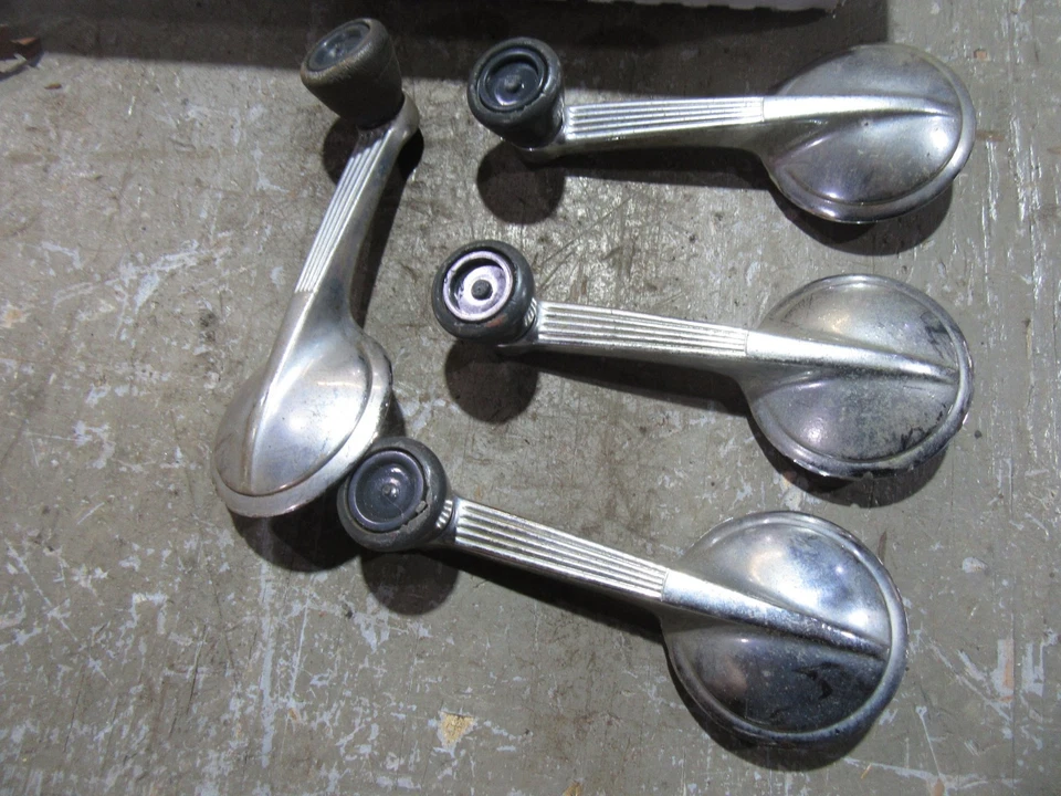 Chevrolet Stileline Fleetline 1949-1952 interior de coche manivela manivela moldura Foto 1 de 2