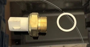 Temperature Switch, radiator fan for Ford:Escort VI,Granada I,Scorpio I, - Picture 1 of 5