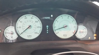 Cuadro medidor velocímetro 300 OE 2007 115 k millas Chrysler Foto 1 de 4