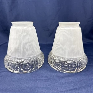 Lámpara de vidrio satinado transparente vintage pantalla de luz 2 1/4" montador ¡¡NUEVO PAR!! Floral - Imagen 1 de 18