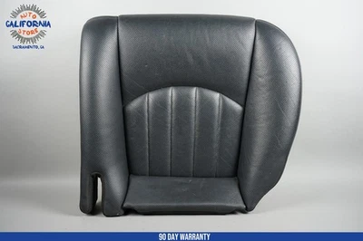 06-11 Cojín de asiento trasero derecho inferior inferior mercedes w219 cls63 cls55 fabricante de equipos originales Foto 1 de 4