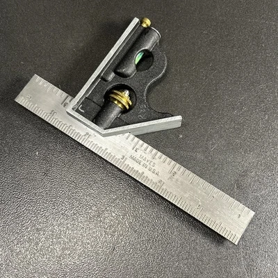 Mayes 6” Cuadrado con Nivel de Burbuja y Escriba Hecho en EE. UU. Marca del Propietario Foto 1 de 4