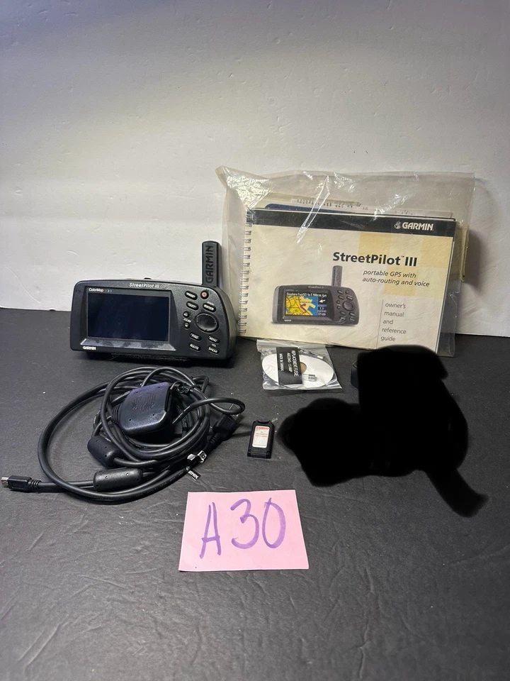 Garmin StreetPilot III GPS W/ Cables Manuals CD &  Data Card Bundle - Image 1 of 4
