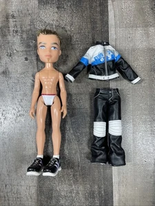 Bratz Boyz Play Sportz Racecar Cameron boy male poseable doll 2002 2003 Y2K - Picture 1 of 10