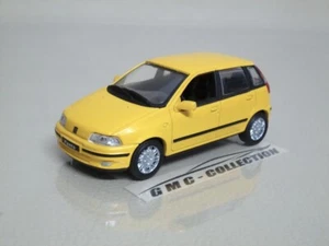 FiAT PUNTO SX 1994 GiALLO YELLOW MOTORAMA CARARAMA HONGWELL 1/43 (NO EDiCOLA) - Foto 1 di 3