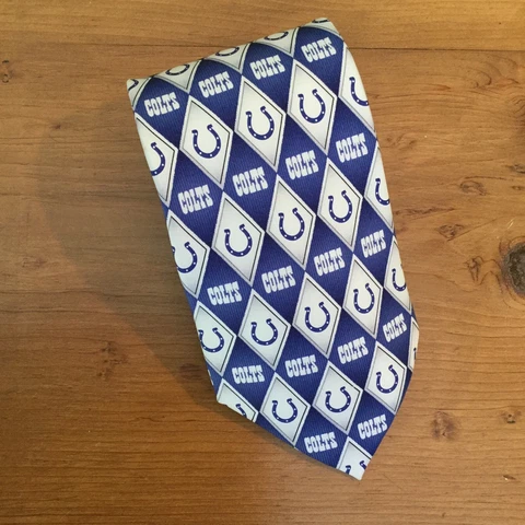 NFL COLT NECKTIE IN BLUE AND WHITE SILK Cover