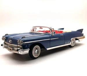 Road Legends Cadillac Eldorado Cabriolet Bj.1958 in blau metallic, 1:18, RV35 - Picture 1 of 9