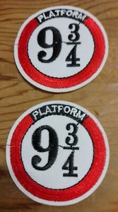 2 x HARRY POTTER Embroidered Patchs Motif 5.5cm x 5.5cm, Iron-on Sew or Glue - Picture 1 of 1