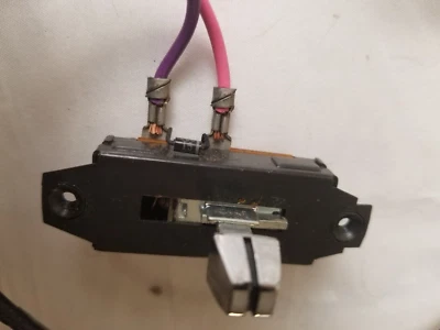 Оригинальный выключатель запотевания заднего стекла GM 1245541 с ремнем 1972 - 74 Buick универсал - Изображение 1 из 4