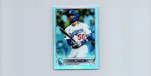 2022 Topps #50 Mookie Betts Rainbow Foil - Picture 1 of 2