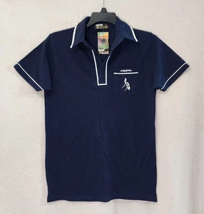 Polo uomo Justin Cariel ricamata mappa delle Filippine blu navy tasca frontale vintage M - Foto 1 di 6