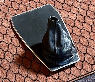 Fiat 124 Sport Coupe BC y CC consola de cambio y maletero de cambio Foto 1 de 4