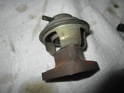 83 84 85 86 87 Honda Prelude emissões de válvula EGR - Imagem 1 de 3