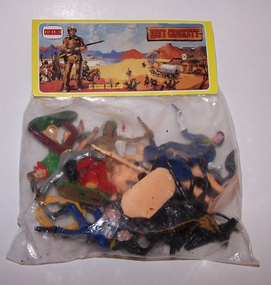 Davy Crockett Soldiers & Indians Playset Comansi El Heroe Del Alamo 60's - Image 1 of 2