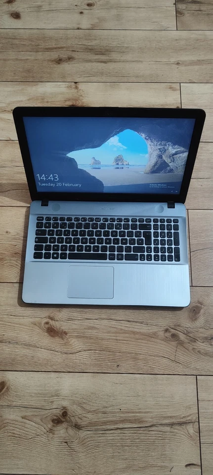 Asus X541U - Intel i7-7500U 24Gb Ram DDR4 - Bild 1 von 4