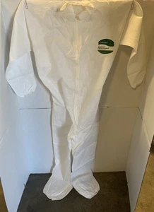 Kleen Guard Coveralls White Medium Box of 24 49102 - Picture 1 of 3