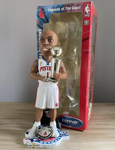 CHAUNCEY BILLUPS Detroit Pistons 2004 NBA CHAMPS Ring Base 10โ Bobblehead NIB! Cover