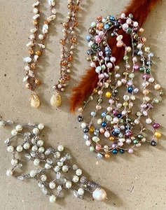 Collana Uncinetto Filato Prezioso Lurex con Cristalli Specchiati, Perle e Ambra - Foto 1 di 16